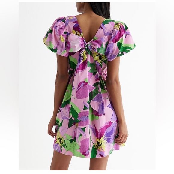 Large Floral V-neck Puff Sleeve Poplin Mini Dress, NWT - Picture 2 of 5